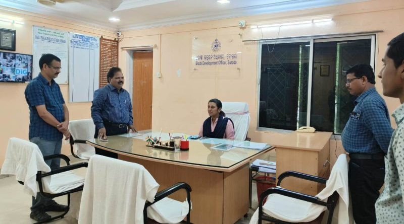 ମହିଳା ଆଇଏଏସ ଶିକ୍ଷାନିବେଶ ଦିନାହ ଦସ୍ତାଗିର ସୋରଡା ଦାଇତ୍ୱ ରେ