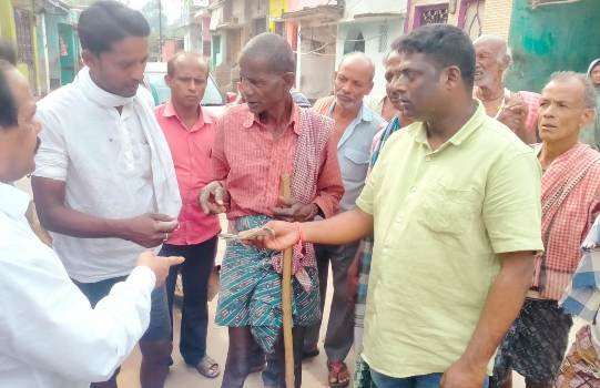 ରେଡକ୍ରସ୍ ପାଣ୍ଠିରୁ ମୃତକଙ୍କ ପରିବାର ଙ୍କୁ  ଆର୍ଥିକ ସହାୟତା ପ୍ରଦାନ 