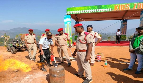 ଦାରିଙ୍ଗବାଡି ଇକୋ ରିଟ୍ରିଟରେ ପର୍ଯ୍ୟଟକଙ୍କ ସୁରକ୍ଷାକୁ ନେଇ ସଚେତନତା