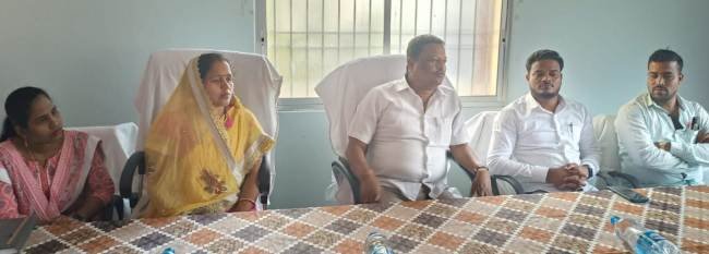 ଶ୍ରମ ମନ୍ତ୍ରୀଙ୍କ ଉନ୍ନୟନ ମୂଳକ କାର୍ଯ୍ୟର ସମୀକ୍ଷା
