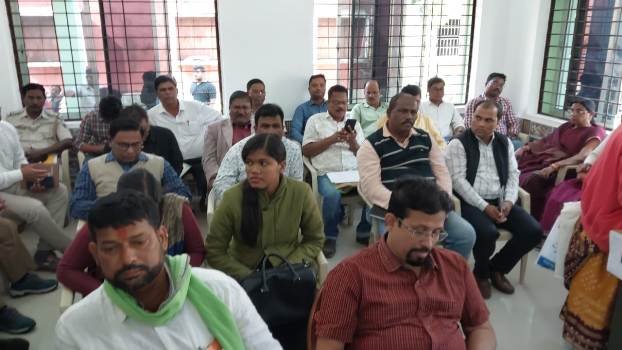 ହାଟଡିହି ବ୍ଲକ ପରିସରରେ ଜିଲ୍ଲାପାଳ ଓ ଏସପିଙ୍କ ଅଭିଯୋଗ ଶୁଣାଣି କାର୍ଯ୍ୟକ୍ରମ