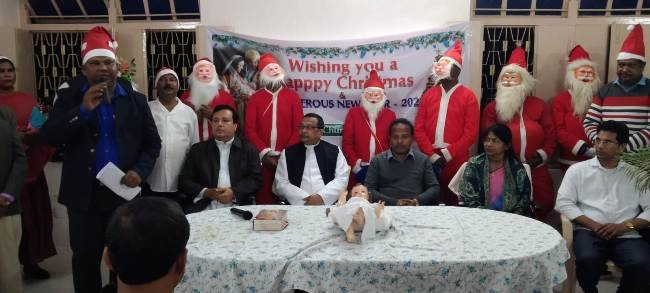 ବଡ଼ଦିନ ପାଇଁ କ୍ୟାଥୋଲିକ ଚର୍ଚ୍ଚରେ ସ୍ୱତନ୍ତ୍ର କାର୍ଯ୍ୟକ୍ରମ