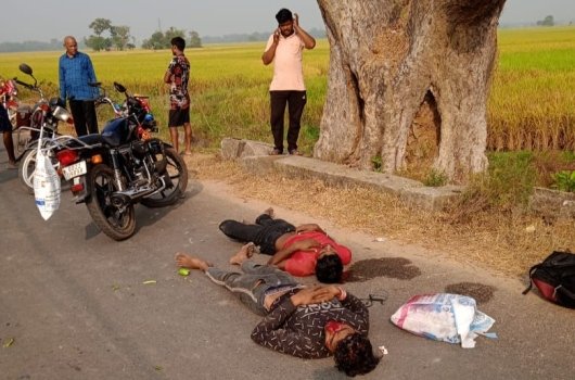 ବଡରମ୍ପାସ ନିକଟରେ ଗଛକୁ ଧକ୍କା ଦେଇ ଦୁଇ ବାଇକ ଆରୋହୀ ଗୁରୁତର