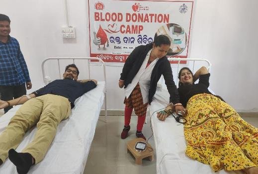 ଦୁର୍ଗମ ଅଞ୍ଚଳରେ ରକ୍ତଦାନ ଶିବିର :୨୦ ୟୁନିଟ ରକ୍ତ ସଂଗୃହିତ