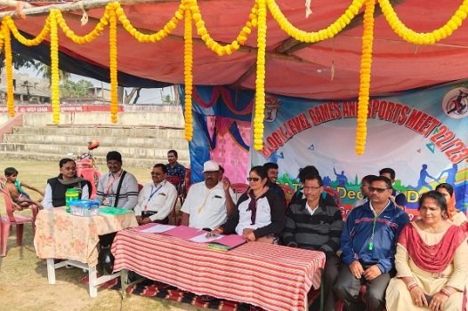 କେନ୍ଦ୍ରାପଡା ମଣ୍ଡଳ ସ୍ତରୀୟ କ୍ରୀଡା ଓ ଖେଳକୁଦ ପ୍ରତିଯୋଗିତା ଉଦଘାଟିତ