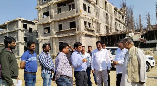 ବାଲେଶ୍ୱରର ନିର୍ମାଣଧୀନ ପ୍ରକଳ୍ପ ଅନୁଧ୍ୟାନ କଲେ ପୂର୍ତ୍ତମନ୍ତ୍ରୀ