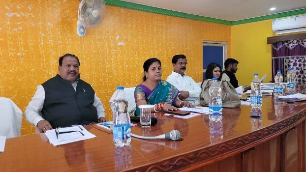 ହାଟଡିହି ପଞ୍ଚାୟତ ସମିତି ବୈଠକ, ବ୍ଲକର ଉନ୍ନୟନ ମୁଳକ କାର୍ଯ୍ୟ ଉପରେ ଗୁରୁତ୍ୱାରୋପ