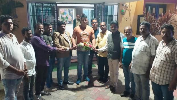 ପ୍ରାଶାସନିକ ଅଧିକାରୀଙ୍କୁ ନୂତନ ବର୍ଷର ଶୁଭେଚ୍ଛା ଜଣାଇ ନୂତନ ବର୍ଷ ପାଳନ କଲା ପ୍ରେସ କ୍ଲବ