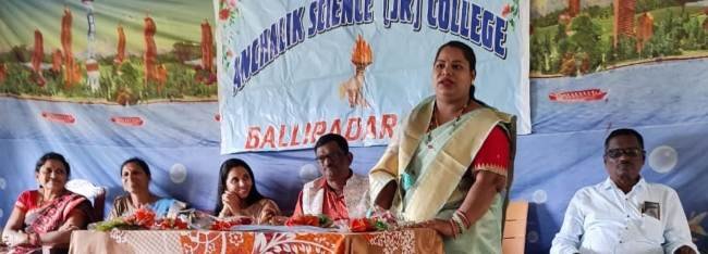 ଉଚ୍ଚ ମାଧ୍ୟମିକ ବିଦ୍ୟାଳୟରେ କିଶୋରୀ ସ୍ୱଚ୍ଛତା କାର୍ଯ୍ୟକ୍ରମ