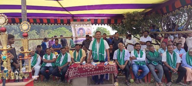 ମନ୍ତ୍ରୀଙ୍କ ଦ୍ଵାରା ସୁଧିରୀ ମେମୋରିଆଲ୍ କ୍ରିକେଟ ଟୁର୍ଣ୍ଣାମେଣ୍ଟ ଉଦଘାଟିତ