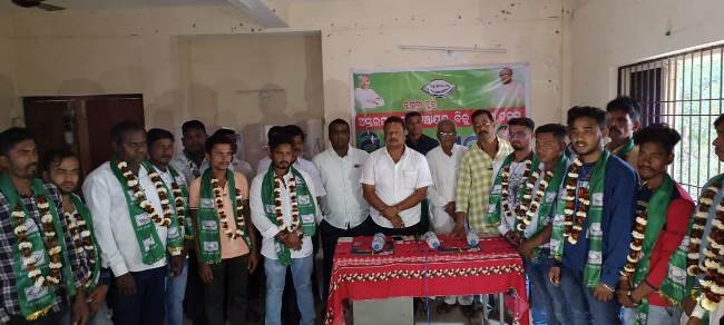 ଅନ୍ତରପଡା ପଞ୍ଚାୟତରେ ବିଜେଡି ର ମିଶ୍ରଣ ପର୍ବ