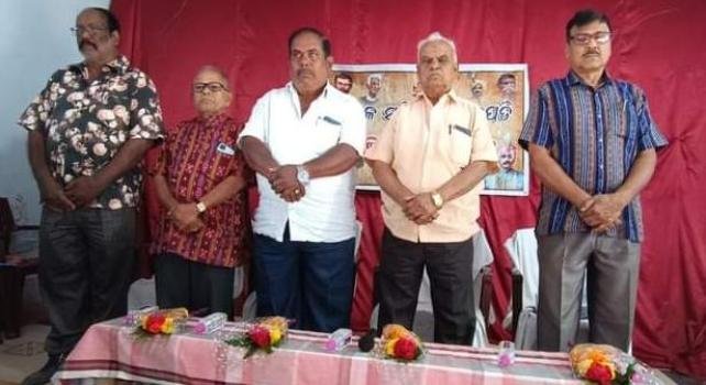 ଉତ୍କଳ ସମ୍ମିଳନୀ ଗଜପତି ଶlଖା ଆନୁକୁଲ୍ୟରେ ସ୍ବତନ୍ତ୍ର ଅଧିବେଶନ