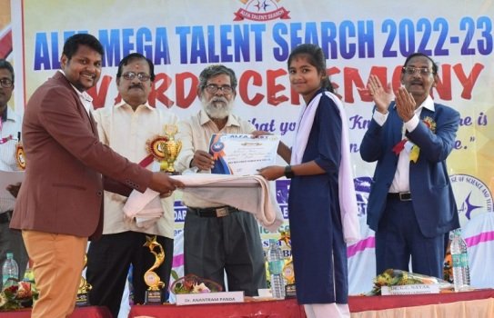 ଆଲଫା ବେଷ୍ଟର ଆଲଫା ମେଗା ଟାଲେଣ୍ଟ ସର୍ଚ୍ଚ