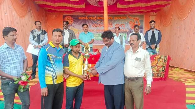 ରାଜ୍ୟସ୍ତରୀୟ ଗଡଚଣ୍ଡୀ କପ କ୍ରିକେଟ, ୟୁନିକ କେନ୍ଦୁଝରକୁ ହରାଇ ବ୍ରହ୍ମପୁର ଇଲେଭେନ ଚମ୍ପିୟନ