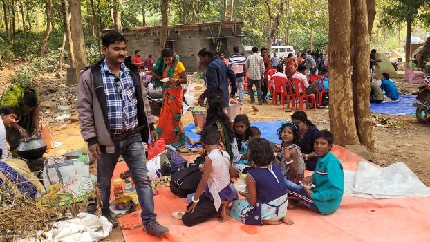 ହଦଗଡ ଓ ଗଡଚଣ୍ଡୀରେ ନୁଆବର୍ଷ ଉପଲକ୍ଷେ ୧୦ହଜାରରୁ ଉର୍ଦ୍ଧ ପର୍ଯ୍ୟଟକଙ୍କ ଭିଡ