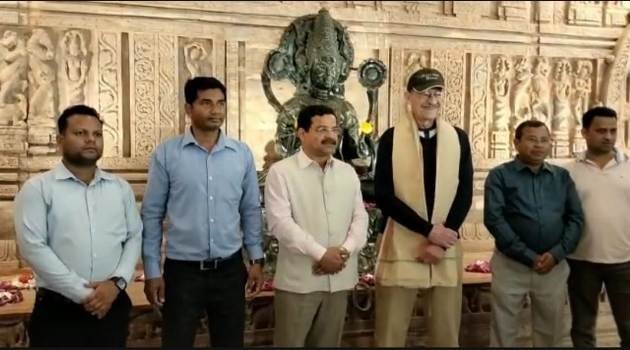 ଆମେରିକା ନୋବେଲ ପୁରସ୍କାର ବିଜେତା ବୈଜ୍ଞାନିକଙ୍କ ସୂର୍ଯ୍ୟ ମନ୍ଦିର ପରିଦର୍ଶନ