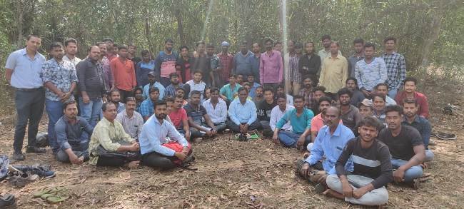 ଶ୍ରମିକମାନଙ୍କ ବିଭିନ୍ନ ସମସ୍ୟା ନେଇ ଆଲୋଚନା