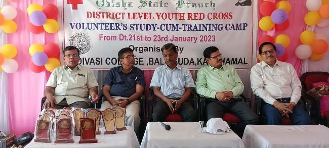 କନ୍ଧମାଳ ଜିଲ୍ଲାସ୍ତରୀୟ ଯୁବ ରେଡକ୍ରସ ପାଠ୍ୟ ସହ ତାଲିମ୍ ଶିବିର ଉଦଯାପିତ