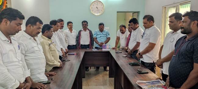 ଯୁବ ସାମ୍ବାଦିକଙ୍କ ବିୟୋଗରେ ଛତ୍ରପୁର ପ୍ରେସ କ୍ଳବ ପକ୍ଷରୁ ଶୋକ ସଭା