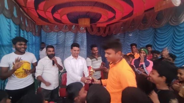 ପଞ୍ଚୁପଲ୍ଲୀ ଠାରେ ଚାଲିଥିବା ମା ତାରିଣୀ କ୍ରିକେଟ ଟୁର୍ଣ୍ଣାମେଣ୍ଟ ଉଦଯାପିତ
