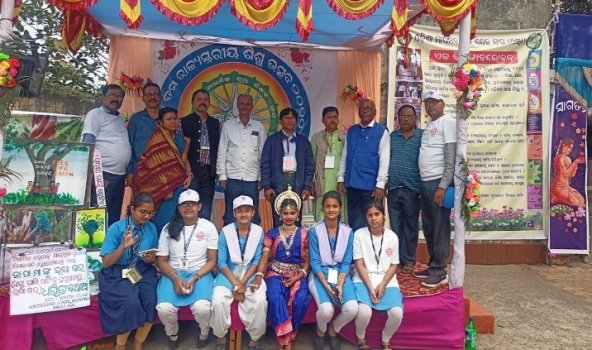 ରାଜ୍ୟ ସ୍ତରୀୟ ଶିଶୁ ଉତ୍ସବର ବିଭିନ୍ନ ପ୍ରତିଯୋଗିତାରେ କେନ୍ଦ୍ରାପଡା ଜିଲ୍ଲାର ସଫଳତା