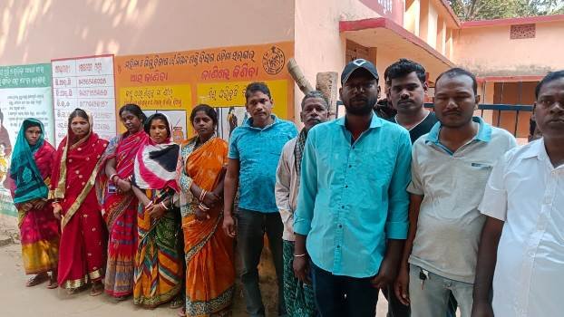 ଦୁଇ ଶିକ୍ଷୟତ୍ରୀଙ୍କ ମଧ୍ୟରେ କଳିଝଗଡାରୁ ତାଲା ପଡିବା ଘଟଣା