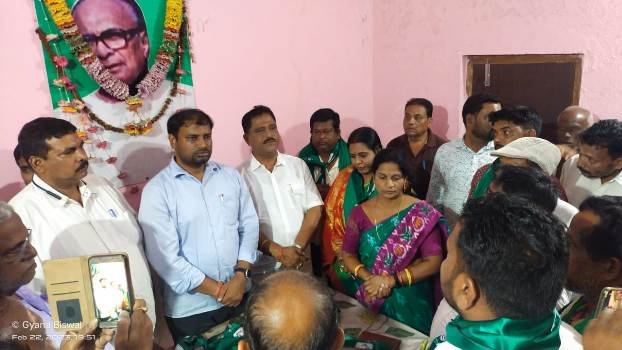 ବିଜେପି ସମର୍ଥିତ ସରପଞ୍ଚ ଓ ତାଙ୍କ ସମର୍ଥକଙ୍କ ବିଜେଡି ରେ ଯୋଗଦାନ