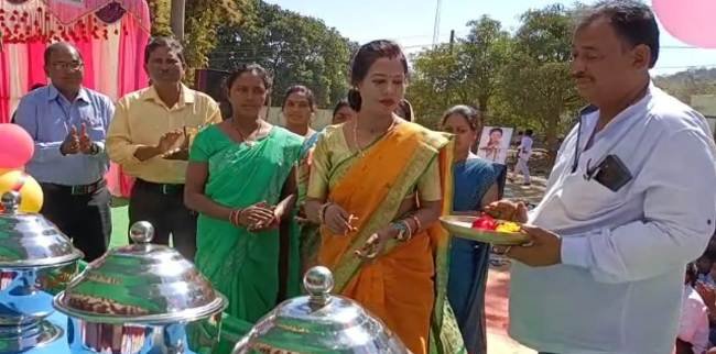 ଢେଇ ପାହାଡ଼ିରେ ମାଣ୍ଡିଆ (ପୁଷ୍ଟି ଶସ୍ୟ)ର ଖାଦ୍ୟ ମେଳା ୨୦୨୩ ଅନୁଷ୍ଠିତ