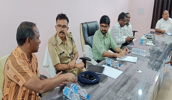 ଦାରିଙ୍ଗବାଡିରେ କନ୍ଧମାଳ ଜିଲ୍ଲାପାଳ ଙ୍କ ଜନ ଶୁଣାଣୀ