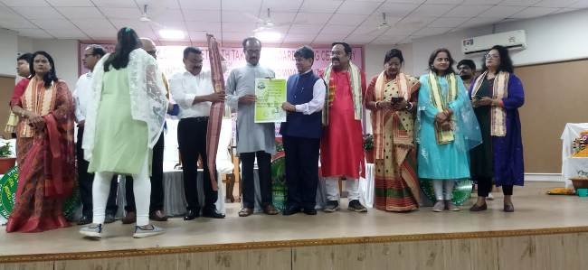 ସମାଜସେବୀ ଅଶୋକ ପରିଡା ଭୁବନେଶ୍ୱର ଗୀତଗୋବିନ୍ଦ ସଦନରେ ସମ୍ବର୍ଦ୍ଧିତ