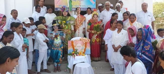 ଆର୍ଯ୍ୟାପଲ୍ଲୀ ଗ୍ରାମ ରେ ରଥ ବୁଲିଲା