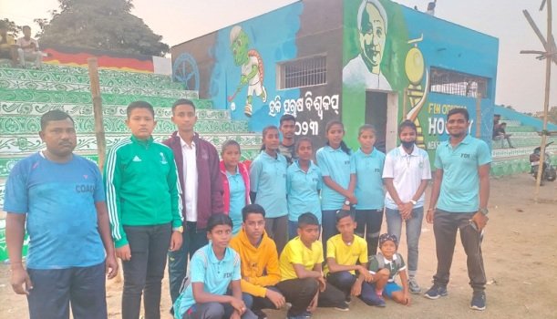 ଜାତୀୟ ଆନ୍ତଜିଲ୍ଲା ଆଥଲେଟିକ ମିଟରେ ଯୋଗଦେବାକୁ କେନ୍ଦ୍ରାପଡାରୁ ୧୬ଜଣିଆ ଟିମର ପାଟନା ଯାତ୍ରା