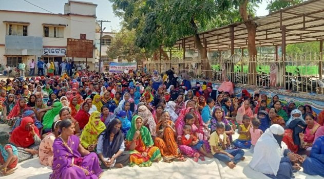 ମେଡିକାଲ ଆନ୍ଦୋଳନ ଏକାଦଶ ଦିନରେ: ମନ୍ତ୍ରୀଙ୍କ ସହିତ ଆଲୋଚନା ବିଫଳ, ଆନ୍ଦୋଳନ ଚାଲୁରହିବ