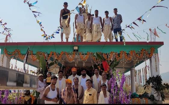 ସାନ ଆମ୍ବଗଡିଆ ଗ୍ରାମରେ ଶନିଶ୍ଚର ମନ୍ଦିର ପ୍ରତିଷ୍ଠା ଉତ୍ସବ