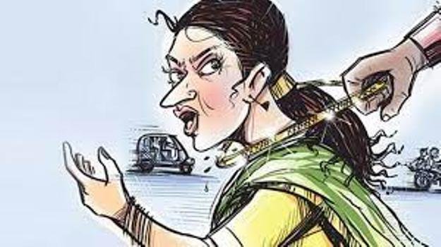 ବାଇକରେ ଆସି ମହିଳାଙ୍କ ବେକରୁ ସୁନାଚେନ ଲୁଟିଲେ