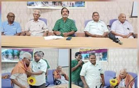 ଶ୍ରୀ କୃଷ୍ଣଚନ୍ଦ୍ର ଗଜପତି ସ୍ଵୟଂଶାସିତ ମହାବିଦ୍ୟାଳୟର ଅବସରପ୍ରାପ୍ତ କର୍ମଚାରୀ ମାନଙ୍କ ବନ୍ଧୁ ମିଳନ