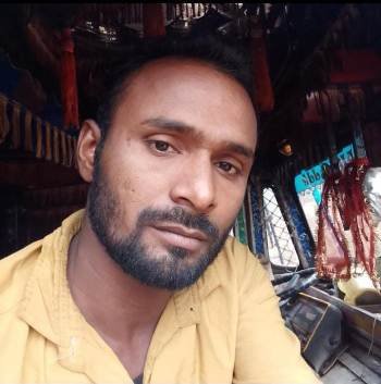 ଗଛକୁ ପିଟିଲା ଲୁହା ପଥର ବୋଝେଇ ଟ୍ରକ ;ଚାଳକ ମୃତ