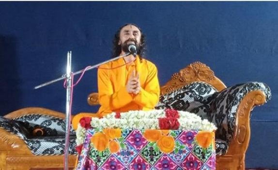 ସ୍ବାମୀ ମୁକୁନ୍ଦାନନ୍ଦ ଜୀଙ୍କ ପାରଳାଖେମୁଣ୍ଡି ଗସ୍ତରେ ଆଧ୍ୟାତ୍ମିକ ପ୍ରବଚନ କାର୍ଯ୍ୟକ୍ରମ