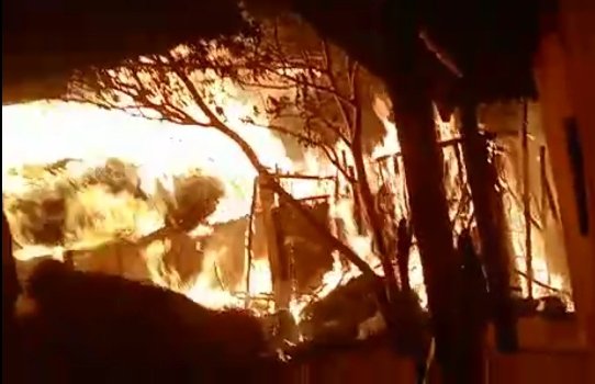 ବିରିଡିରେ ଅଗ୍ନିକାଣ୍ଡ, ଜଳିଗଲା ୮ବଖରା ଘର, ୧୦ଲକ୍ଷରୁ ଉର୍ଦ୍ଧ ଟଙ୍କା ସମ୍ପତ୍ତି ଭଷ୍ମୀଭୂତ