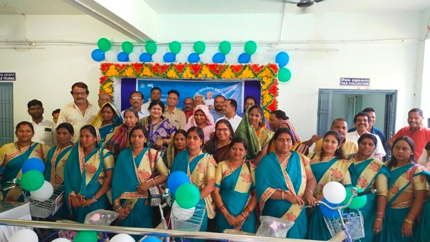 ଗୋଷ୍ଠୀ ସହଭାଗିତାରେ ୪୧ ମିଶନଶକ୍ତି ସଦସ୍ୟାଙ୍କୁ ସାଇକେଲ ବିତରଣ