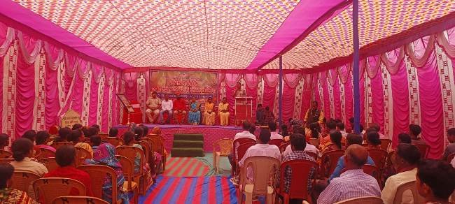 ଜଙ୍ଗଲ ର ନିଆଁ ନିରାକରଣ ପାଇଁ ପାରମ୍ପରିକ ନୃତ୍ୟ ଗୀତ ସଭା ମାଧ୍ୟମରେ ଜନ ସଚେତନତା କାର୍ଯ୍ୟକ୍ରମ