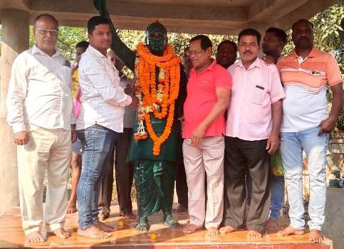 ନାଉଗାଁ ବ୍ଳକରେ ପ୍ରବାଦ ପୁରୁଷ ବିଜୁ ପଟ୍ଟନାୟକଙ୍କ ଜୟନ୍ତୀ ପାଳିତ