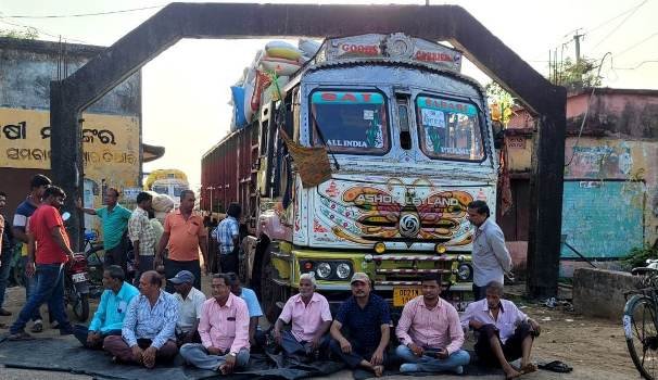 ଧାନ ମଣ୍ଡିରେ ଚାଷୀଙ୍କ ଟୋକନ ଲାପ୍ସ