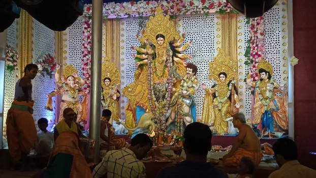 ବିଭିନ୍ନ ମଣ୍ଡପରେ ଆରମ୍ଭ ହୋଇଛି ମାଆ ଦୁର୍ଗାଙ୍କ ମହାସପ୍ତମୀ ପୂଜା