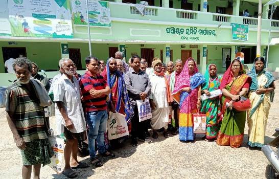 ପୂର୍ବଭଳି ଭତ୍ତାରେ ନଗଦ ଟଙ୍କା ଦେବାକୁ ବିଡିଓଙ୍କୁ ଗୁହାରି