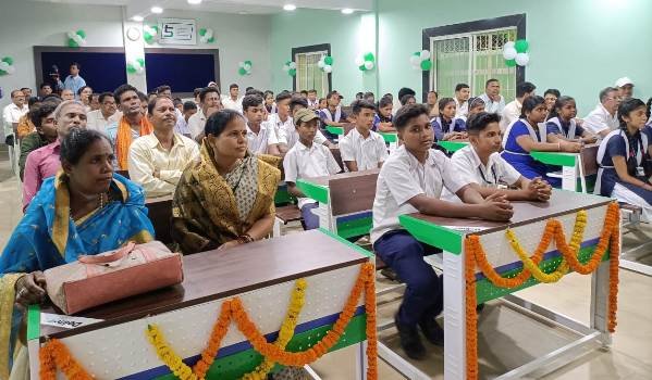 ଗଞ୍ଜାମ ବ୍ଲକରେ ତିନି ରୂପାନ୍ତରିତ ବିଦ୍ୟାଳୟ ଲୋକାର୍ପଣ