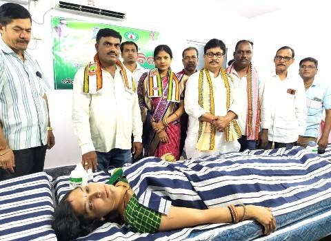 ନିମଖଣ୍ଡିପେଣ୍ଠରେ ଆୟୋଜିତ "ଜୀବନବିନ୍ଦୁ" କାର୍ଯ୍ୟକ୍ରମ