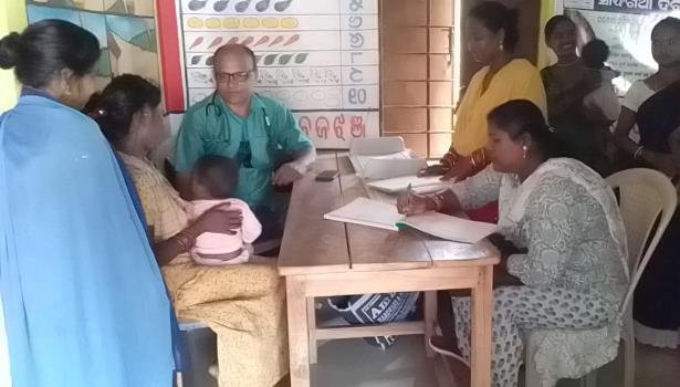 ଠିକାରେ କାର୍ଯ୍ୟରତ ଆୟୁଷ ଡାକ୍ତରଙ୍କୁ ସ୍ଥାୟୀ ନିଯୁକ୍ତି ଦାବି