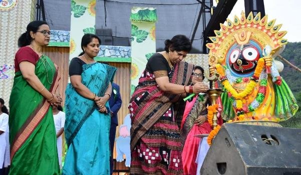 ସେଞ୍ଚୁରିୟନ୍ ପବ୍ଲିକ ସ୍କୁଲର ୧୪ତମ ବାର୍ଷିକ ଉତ୍ସବ ସଂକଳ୍ପ ସମାରୋହ