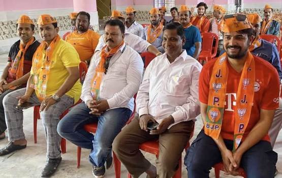 ଭାରତୀୟ ଜନତା ପାର୍ଟି ବ୍ରହ୍ମପୁର ବିଧାନସଭା ନିର୍ବାଚନ ମଣ୍ଡଳୀ ଅନ୍ତର୍ଗତ ସମସ୍ତ ମଣ୍ଡଳ ଅଧିନସ୍ତ ଶକ୍ତି କେନ୍ଦ୍ରରେ ୧୦୦ ତମ "ମନ୍ କୀ ବାତ୍" କାର୍ଯ୍ୟକ୍ରମ ଅନୁଷ୍ଠିତ